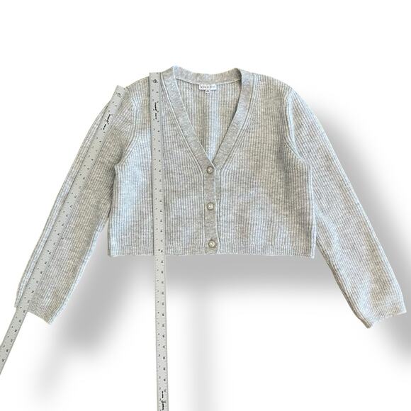 Gianni Bini Ribbed Knit Sweater Skirt Set Gray Crop Cardigan and Skirt‎ M/L - Picture 4 of 13
